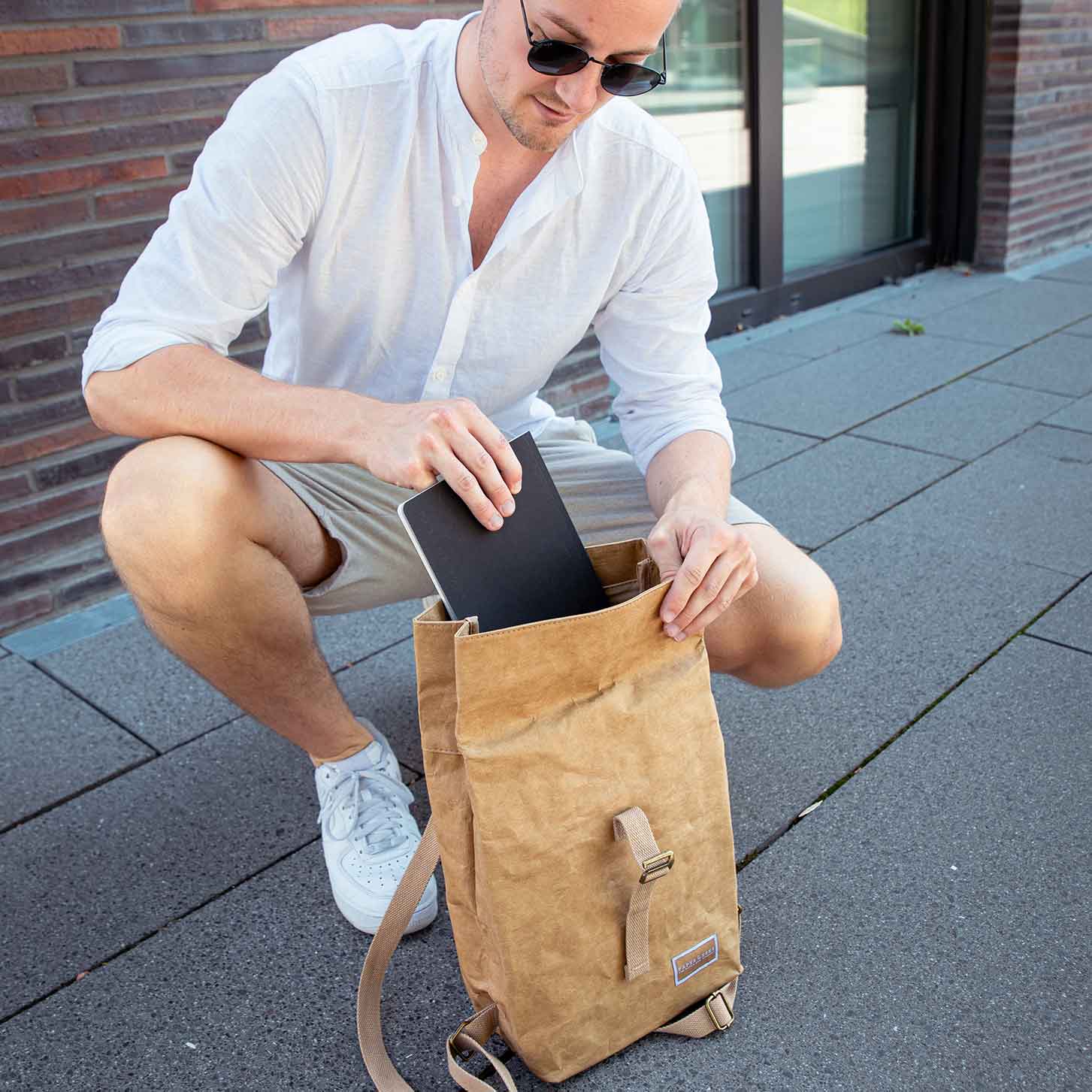 Paper & Sons Rucksack aus Kraftpapier